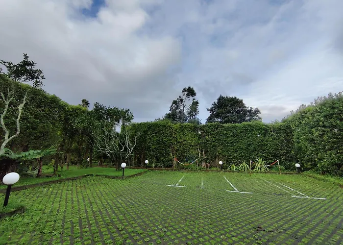 Πανσιόν Quinta Minuvida 4*