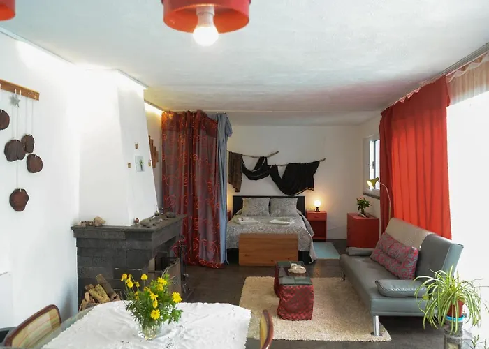 Πανσιόν Quinta Minuvida